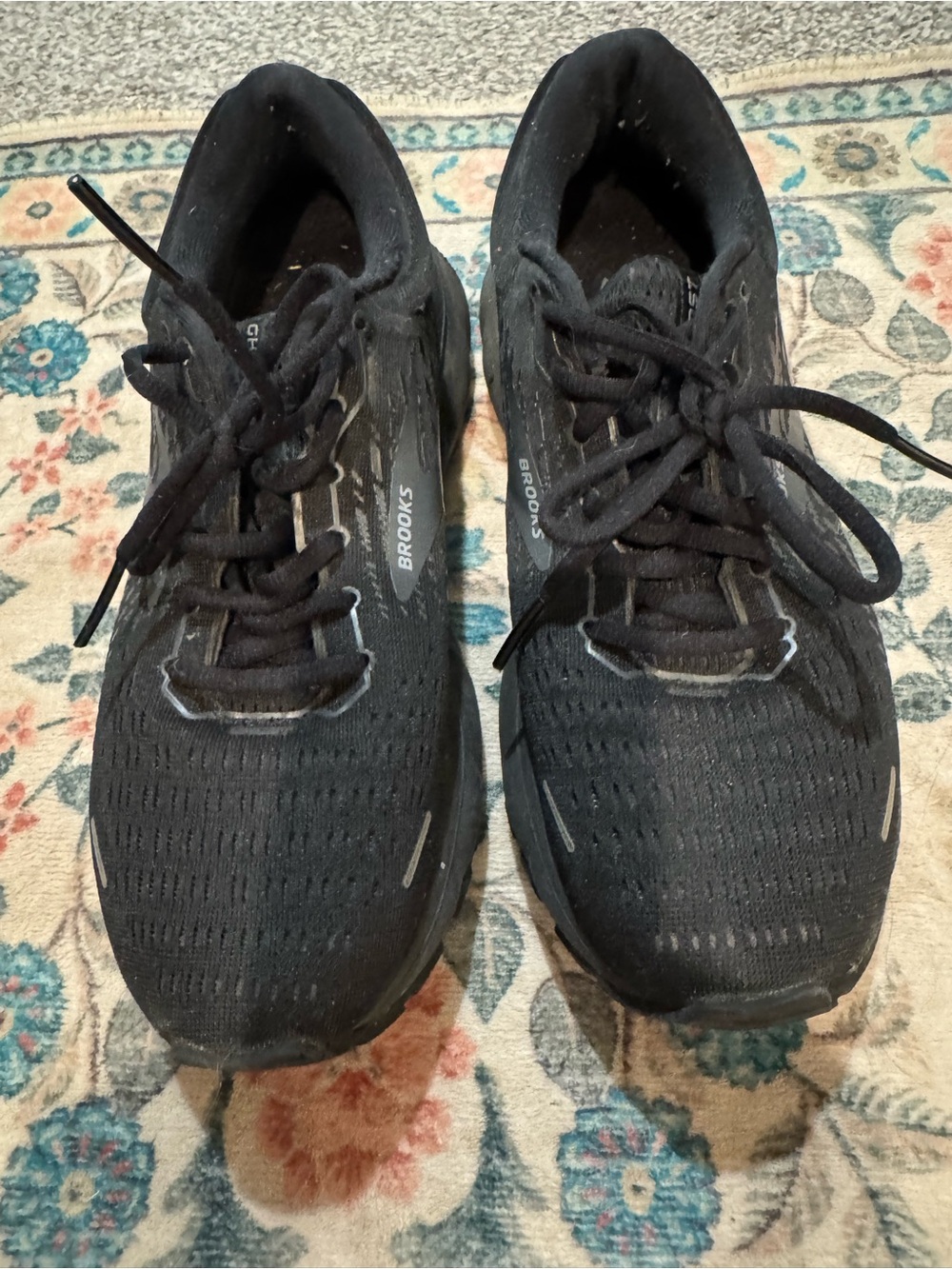 Brooks Black Mesh Lace-Up Running Sneakers